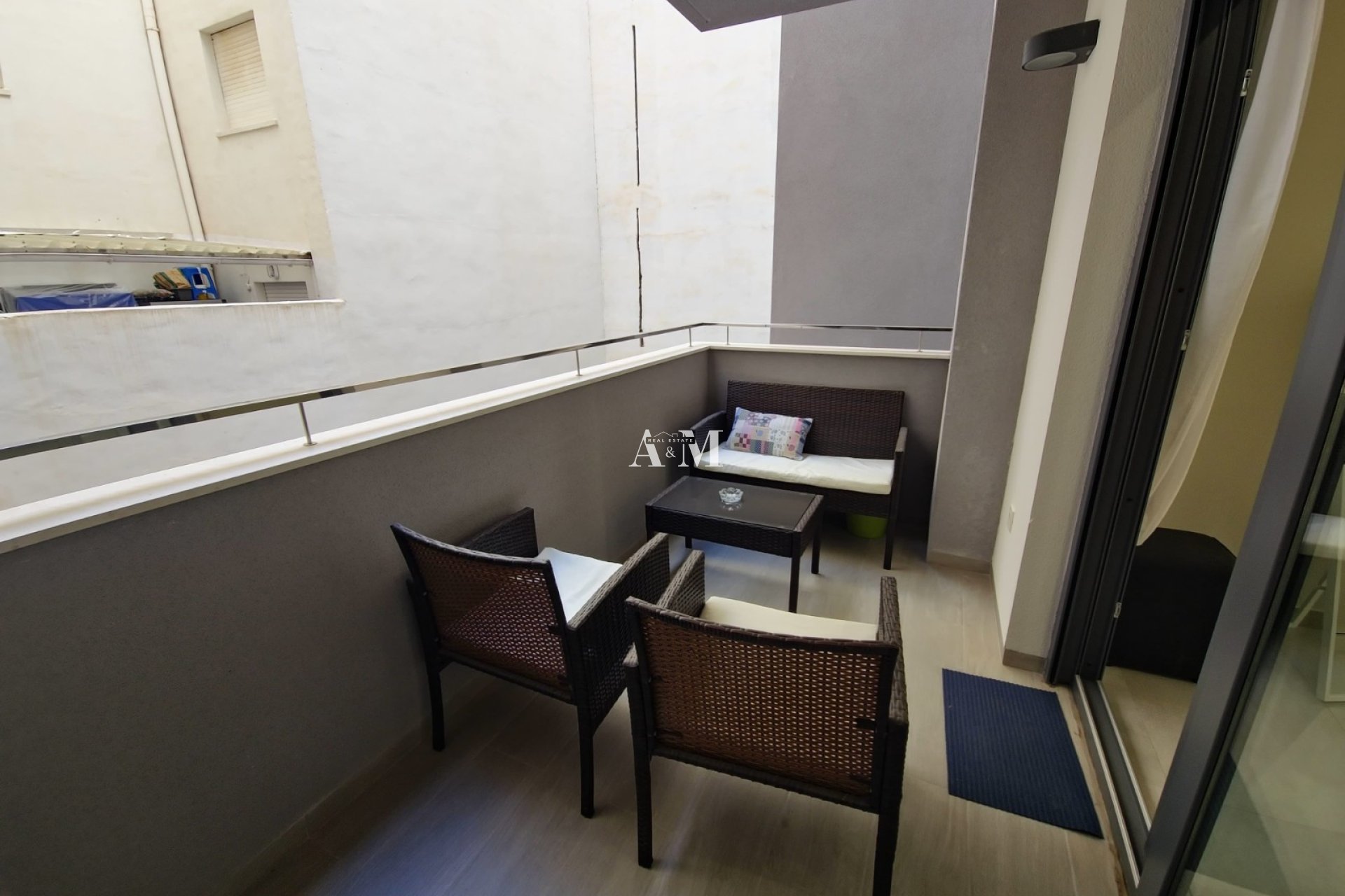 Long Term Rental - Apartment / flat - Torrevieja - Playa de los Locos