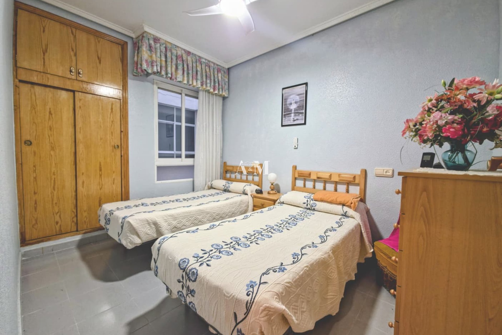 Long Term Rental - Apartment / flat - Torrevieja - Playa de los Locos