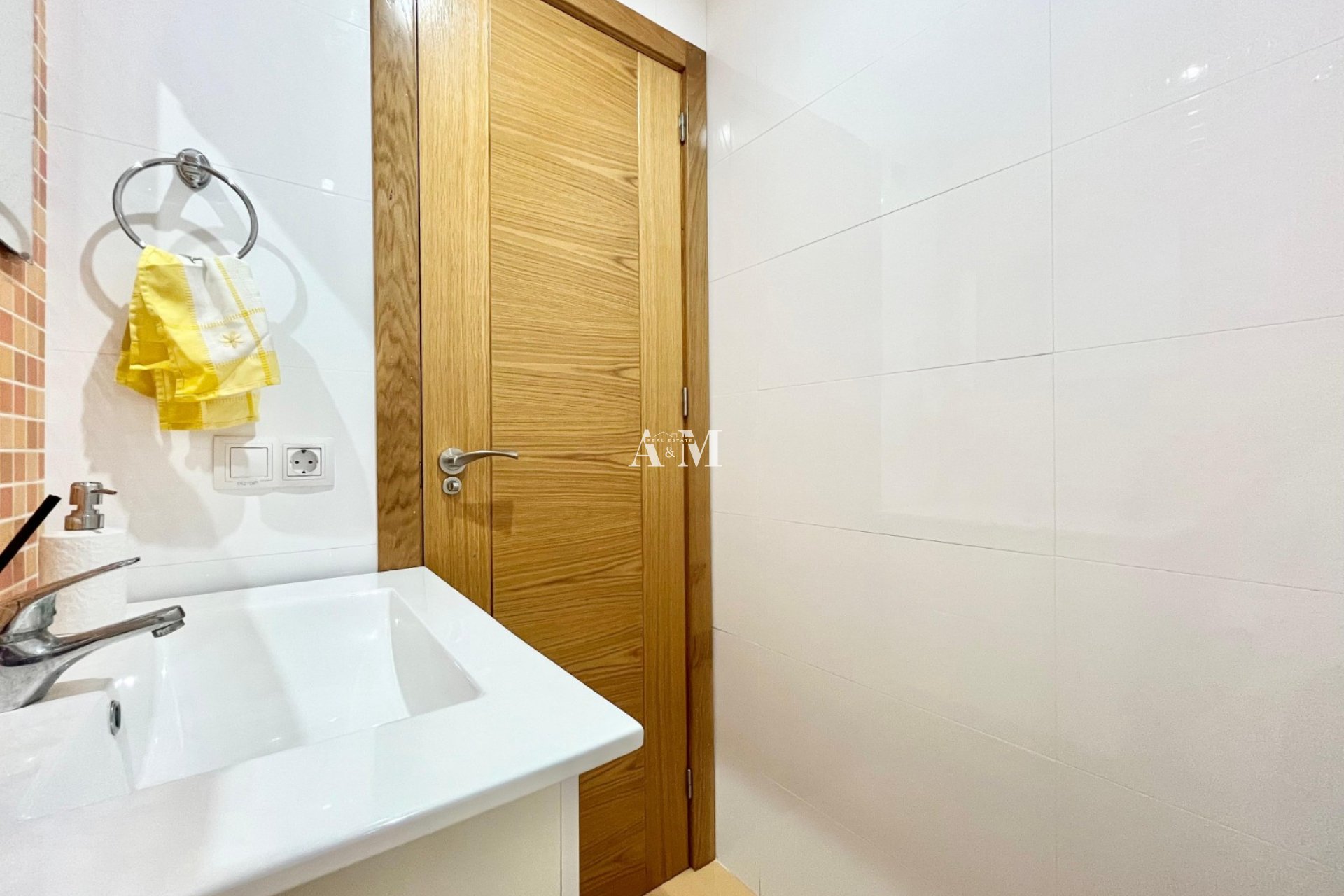 Long Term Rental - Apartment / flat - Torrevieja - Playa de los Locos