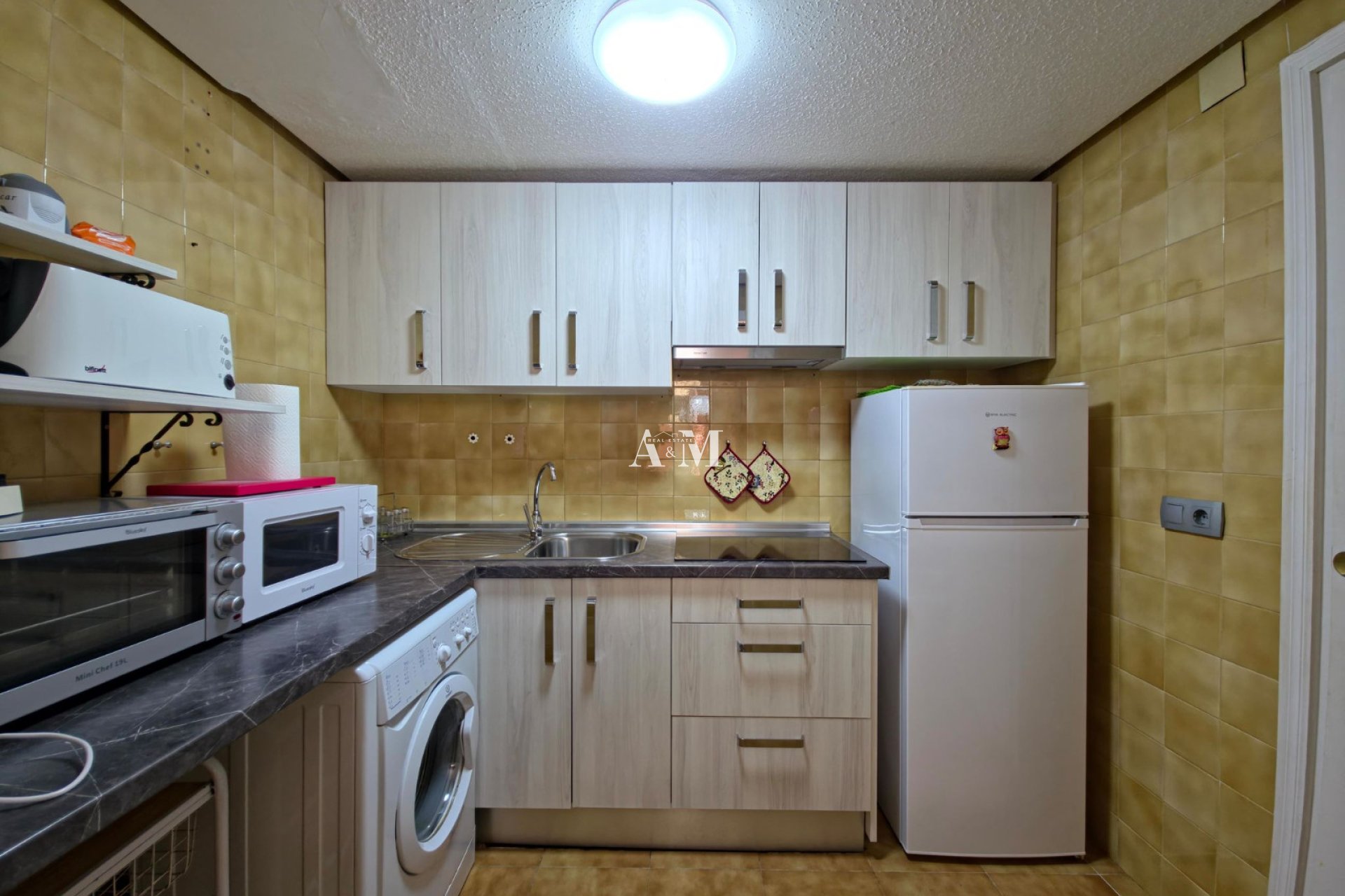 Long Term Rental - Apartment / flat - Torrevieja - Playa de los Locos