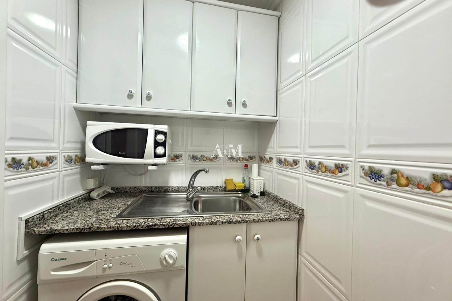 Long Term Rental - Apartment / flat - Torrevieja - Playa de los Locos