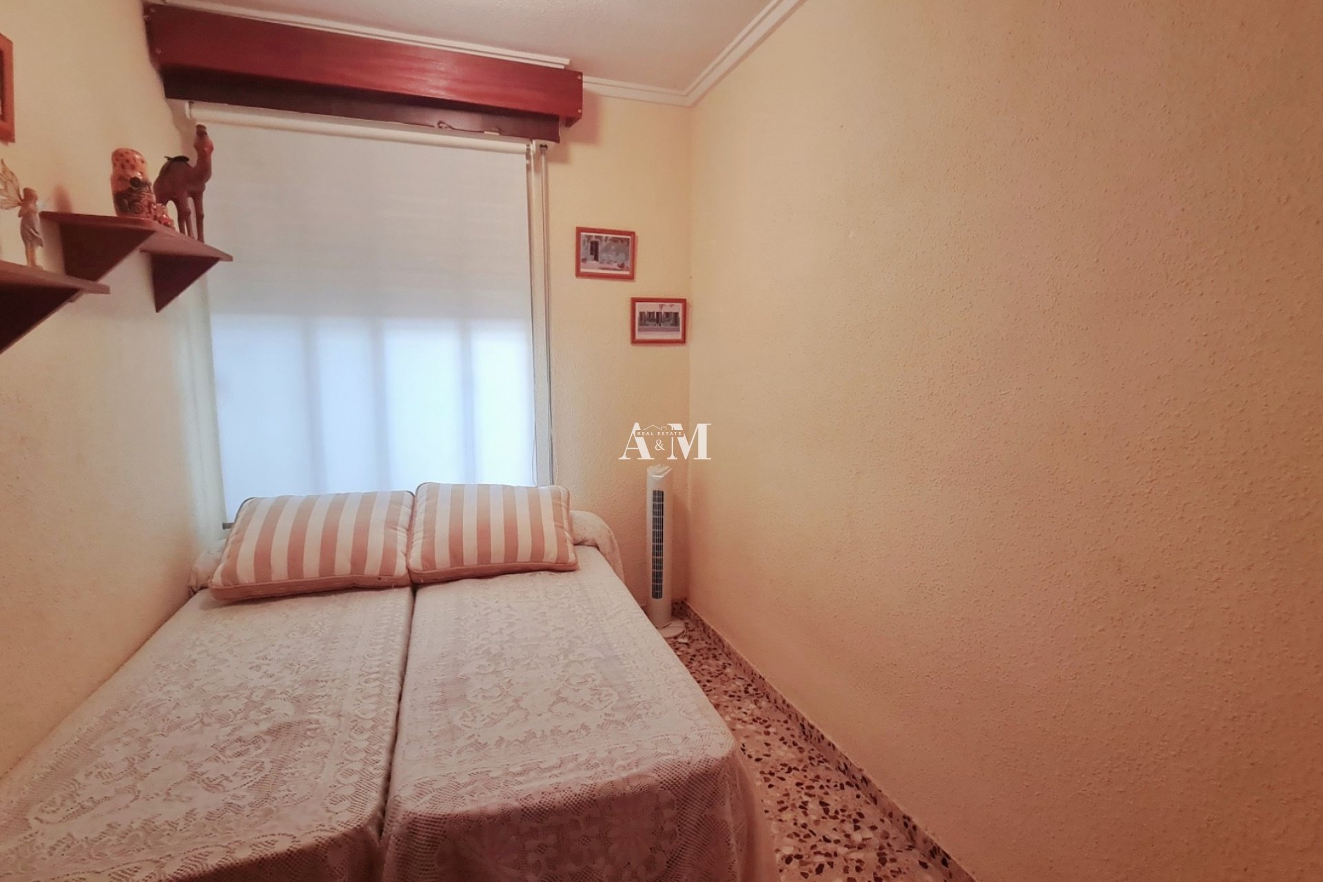 Long Term Rental - Apartment / flat - Torrevieja - Playa de los Locos