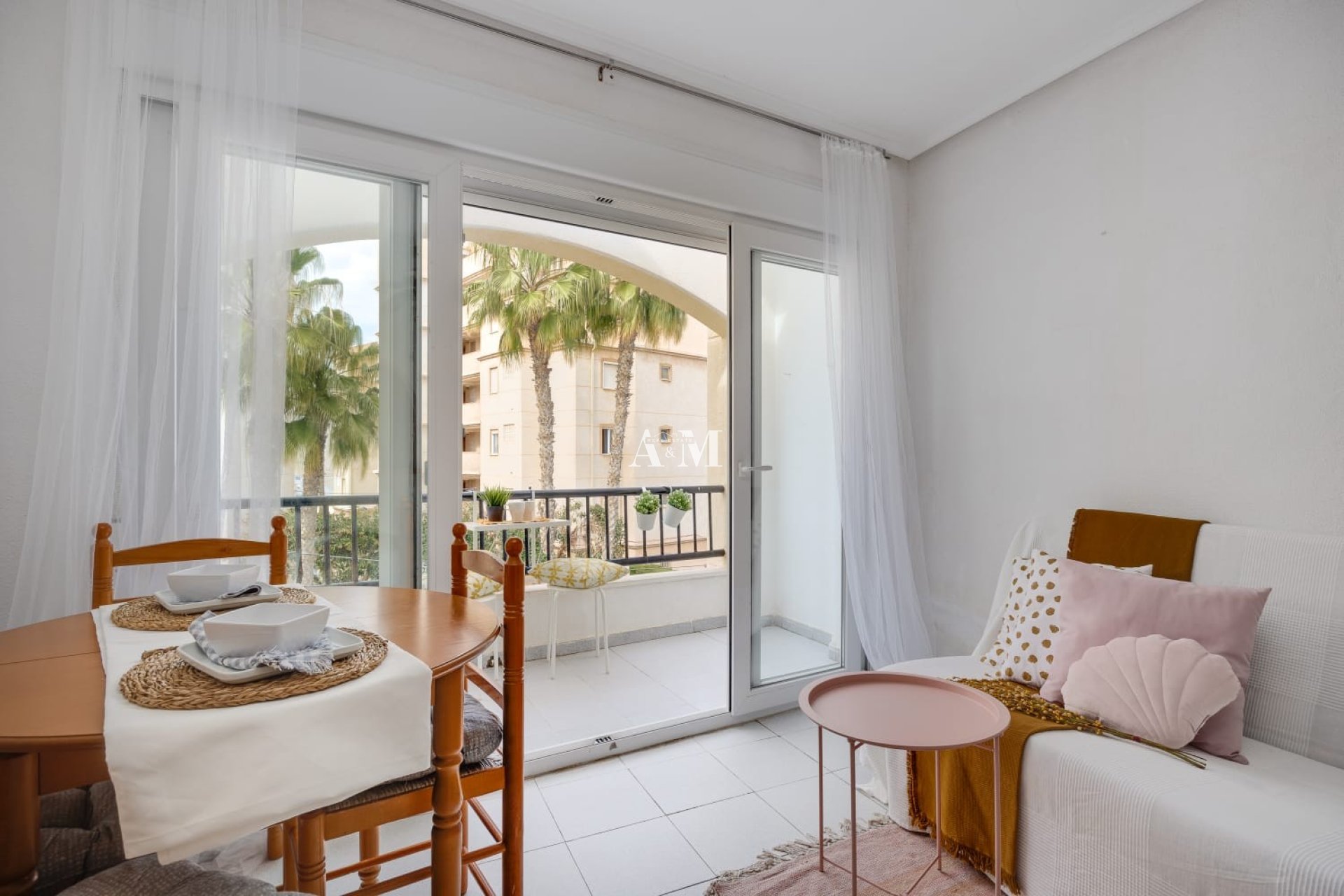 Long Term Rental - Apartment / flat - Torrevieja - Playa de los Locos