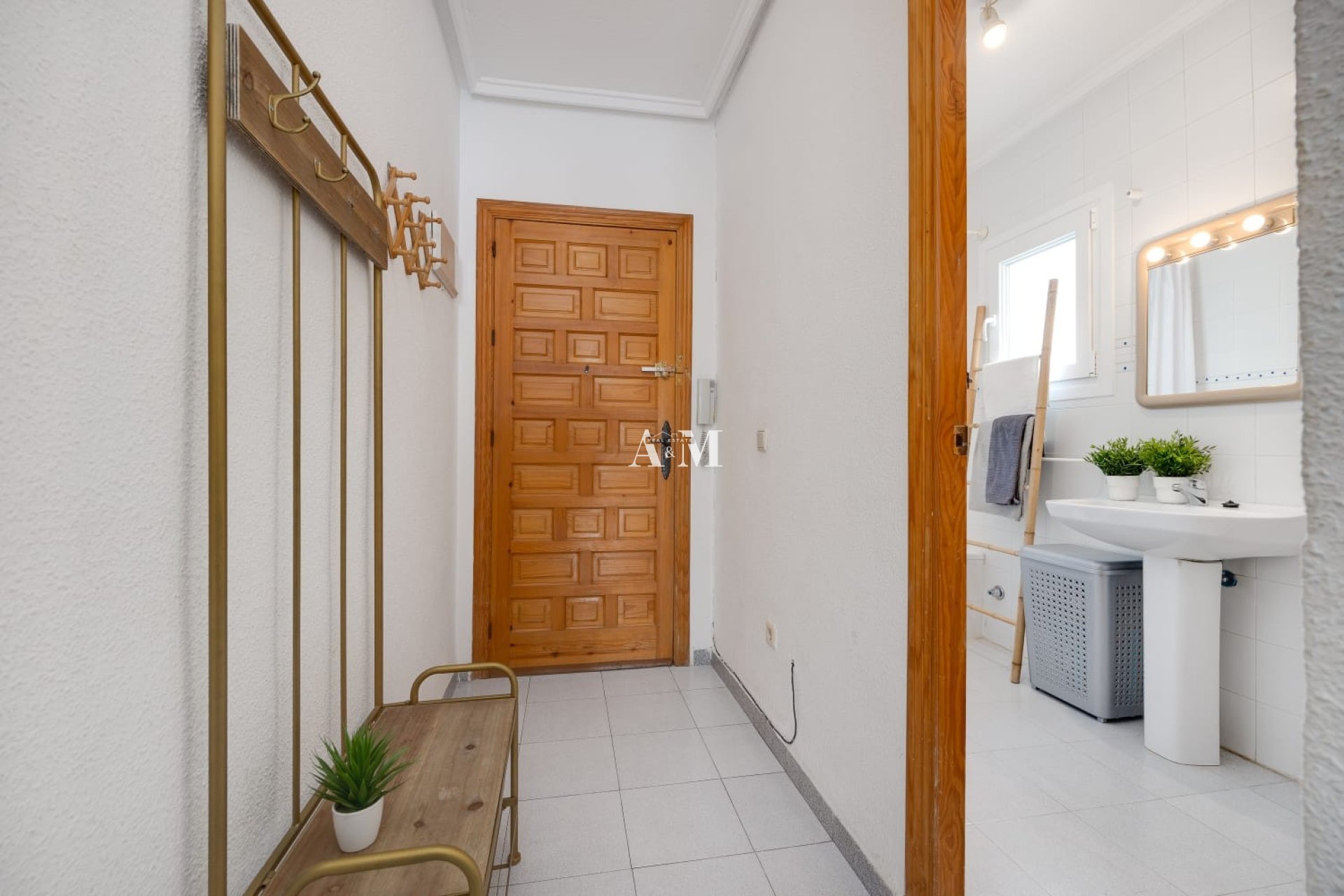 Long Term Rental - Apartment / flat - Torrevieja - Playa de los Locos