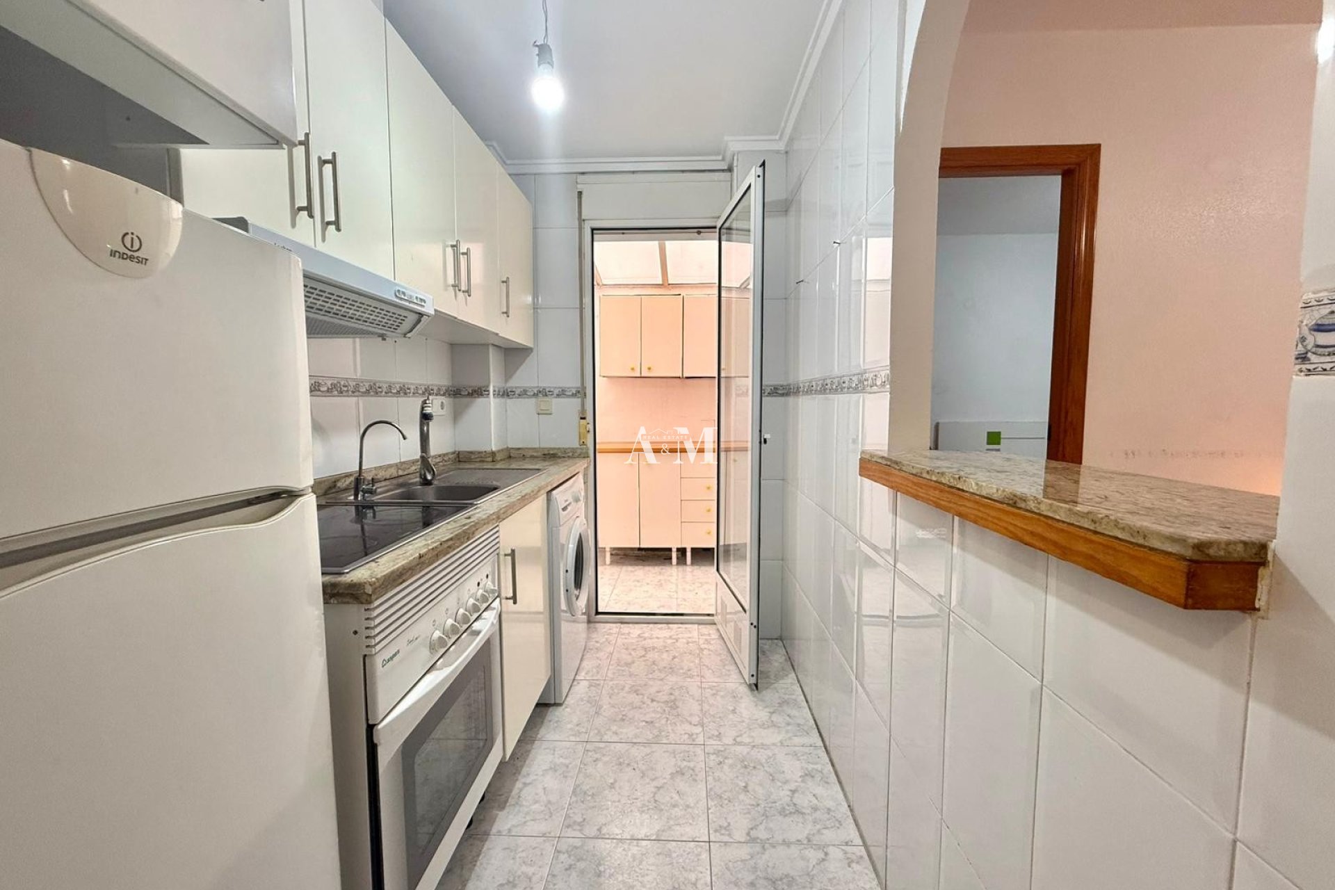 Long Term Rental - Apartment / flat - Torrevieja - Playa de los Locos