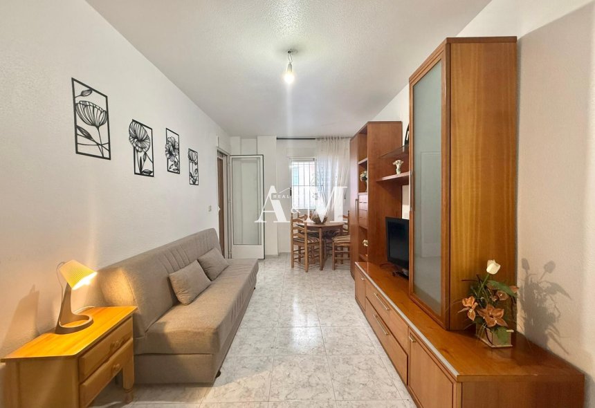 Long Term Rental - Apartment / flat - Torrevieja - Playa de los Locos