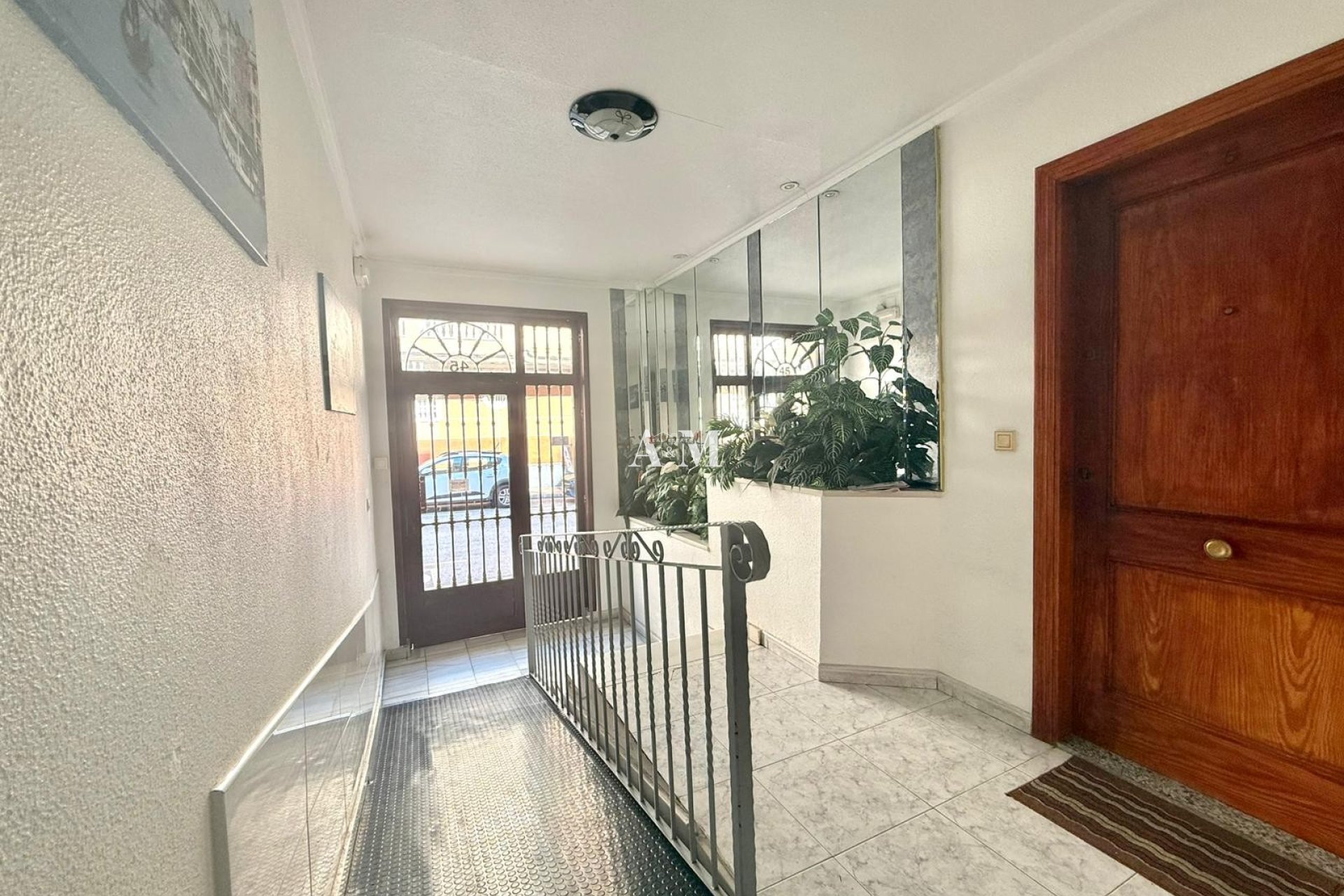 Long Term Rental - Apartment / flat - Torrevieja - Playa de los Locos