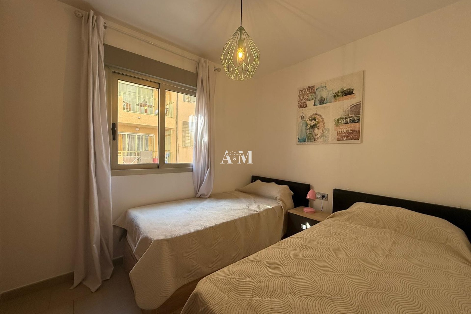 Long Term Rental - Apartment / flat - Torrevieja - Playa de los Locos