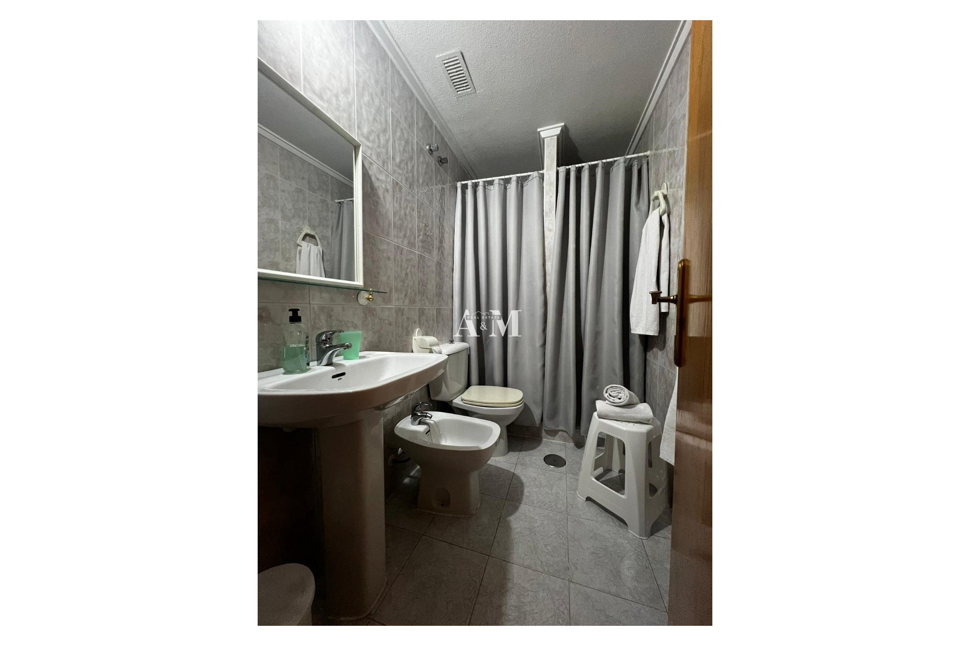 Long Term Rental - Apartment / flat - Torrevieja - Playa de los Locos