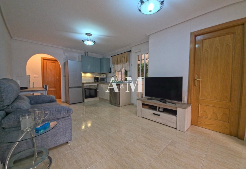 Long Term Rental - Apartment / flat - Torrevieja - Playa del Cura