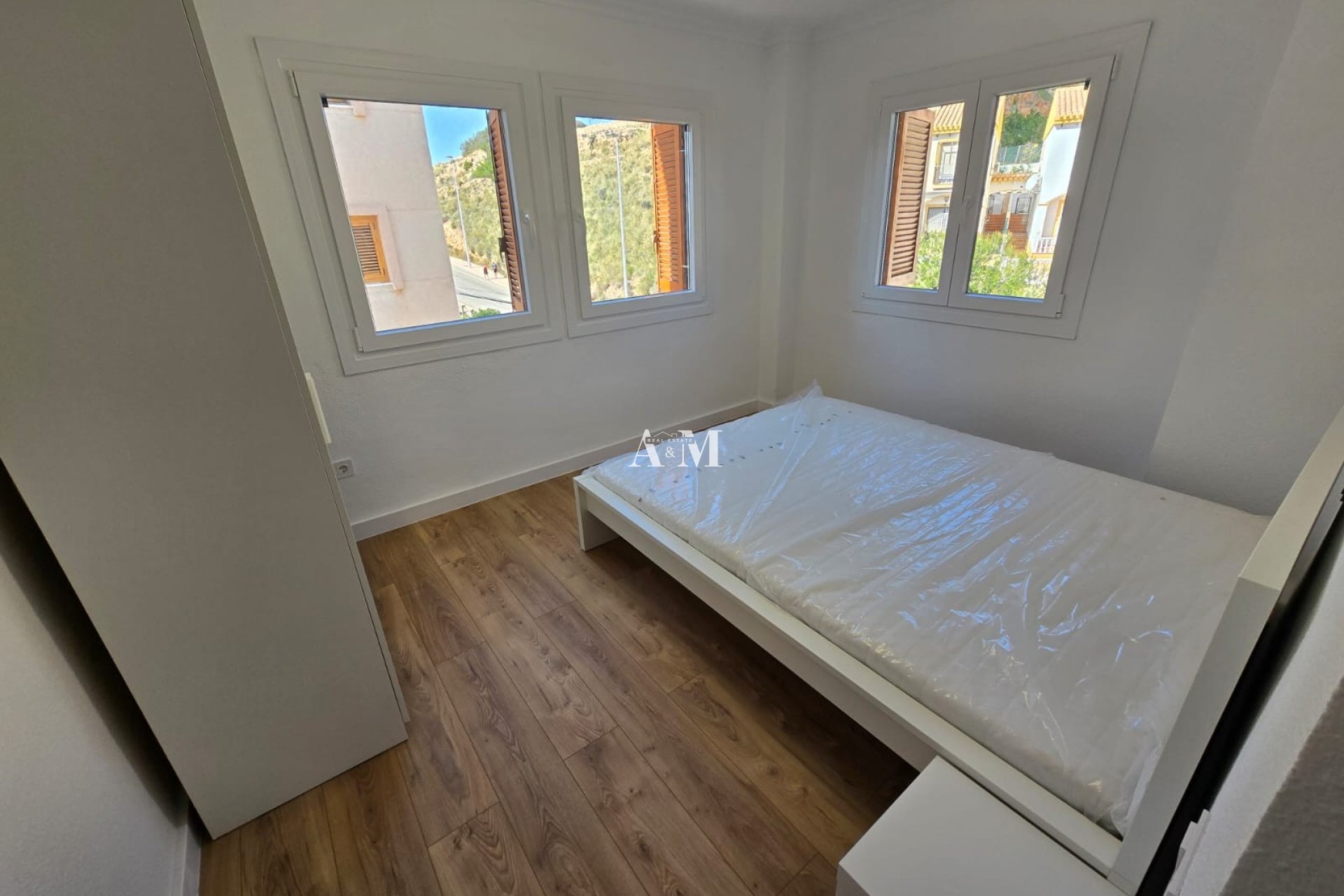 Long Term Rental - Apartment / flat - Torrevieja - Torrelamata - La Mata