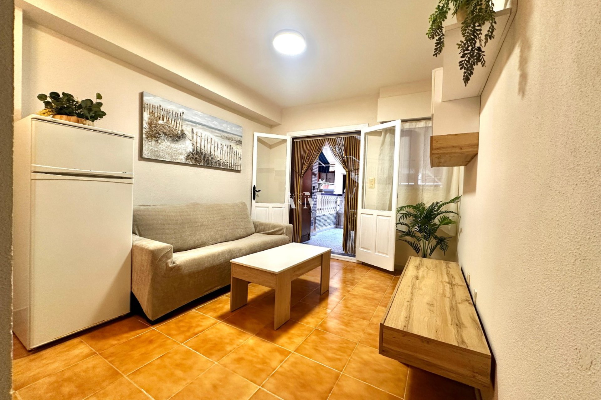 Long Term Rental - Apartment / flat - Torrevieja - Torrelamata - La Mata