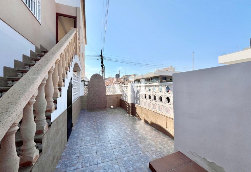 Long Term Rental - Apartment / flat - Torrevieja - Torrelamata - La Mata