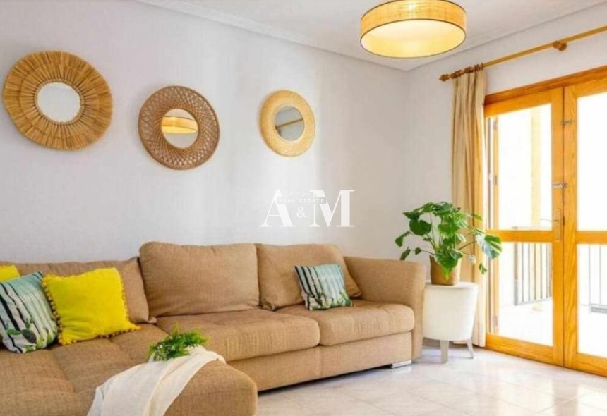 Long Term Rental - Apartment / flat - Torrevieja - Torrelamata - La Mata