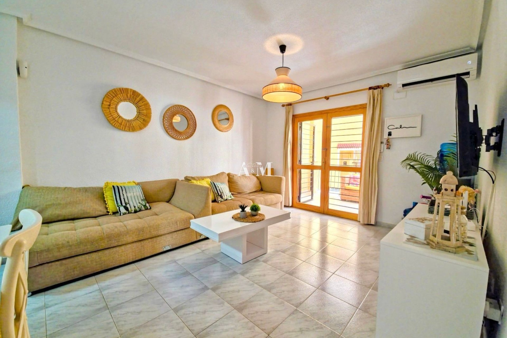 Long Term Rental - Apartment / flat - Torrevieja - Torrelamata - La Mata