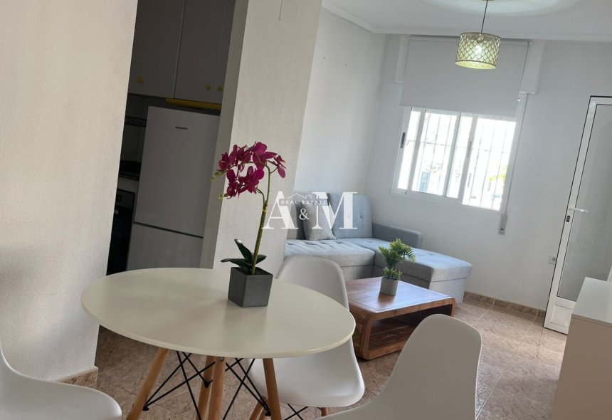 Long Term Rental - Apartment / flat - Torrevieja