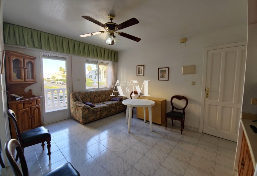 Long Term Rental - Bungalow - Torrevieja - Nueva Torrevieja - Aguas Nuevas