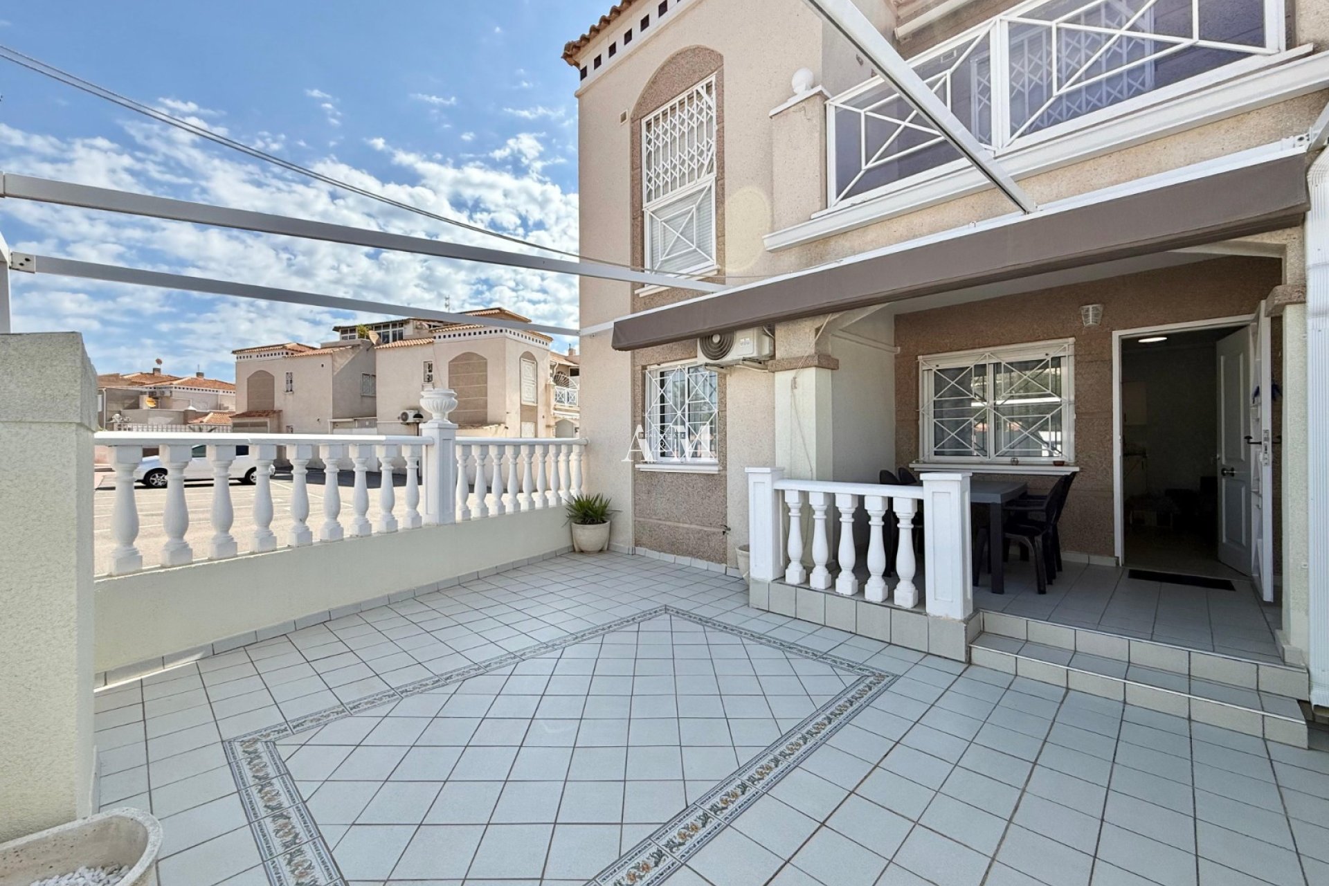 Long Term Rental - Bungalow - Torrevieja - Nueva Torrevieja - Aguas Nuevas