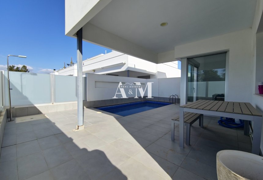 Long Term Rental - Chalet - Dolores