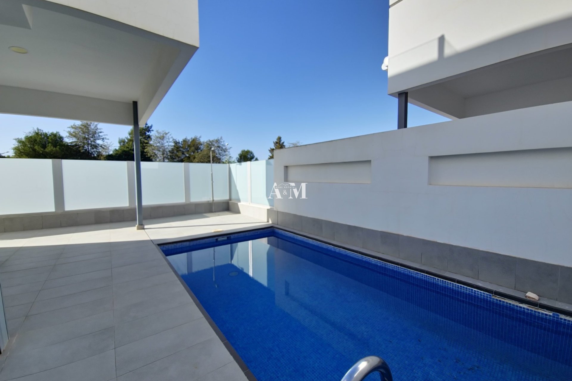 Long Term Rental - Chalet - Dolores