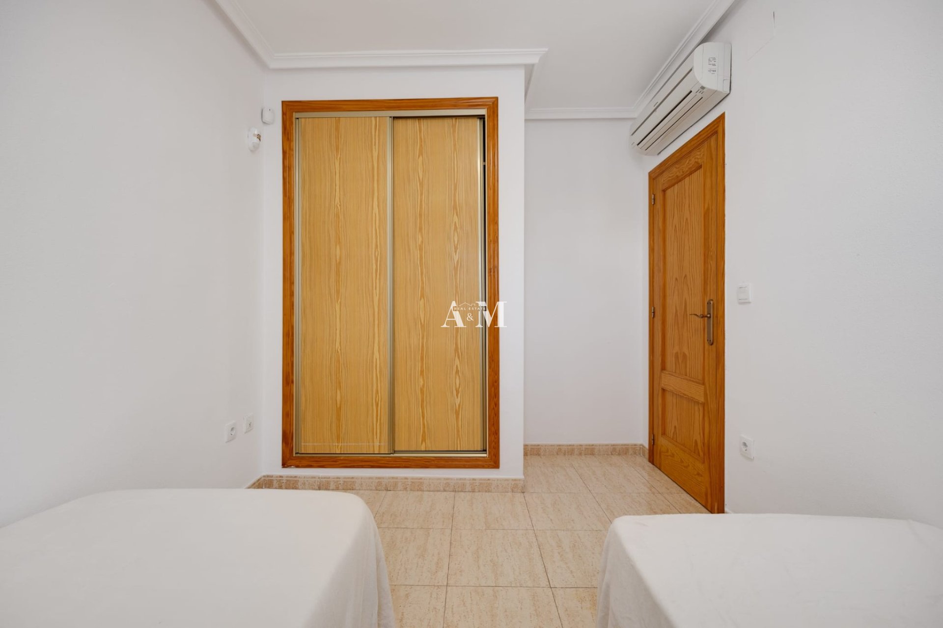 Long Term Rental - Chalet - Orihuela Costa - Punta Prima