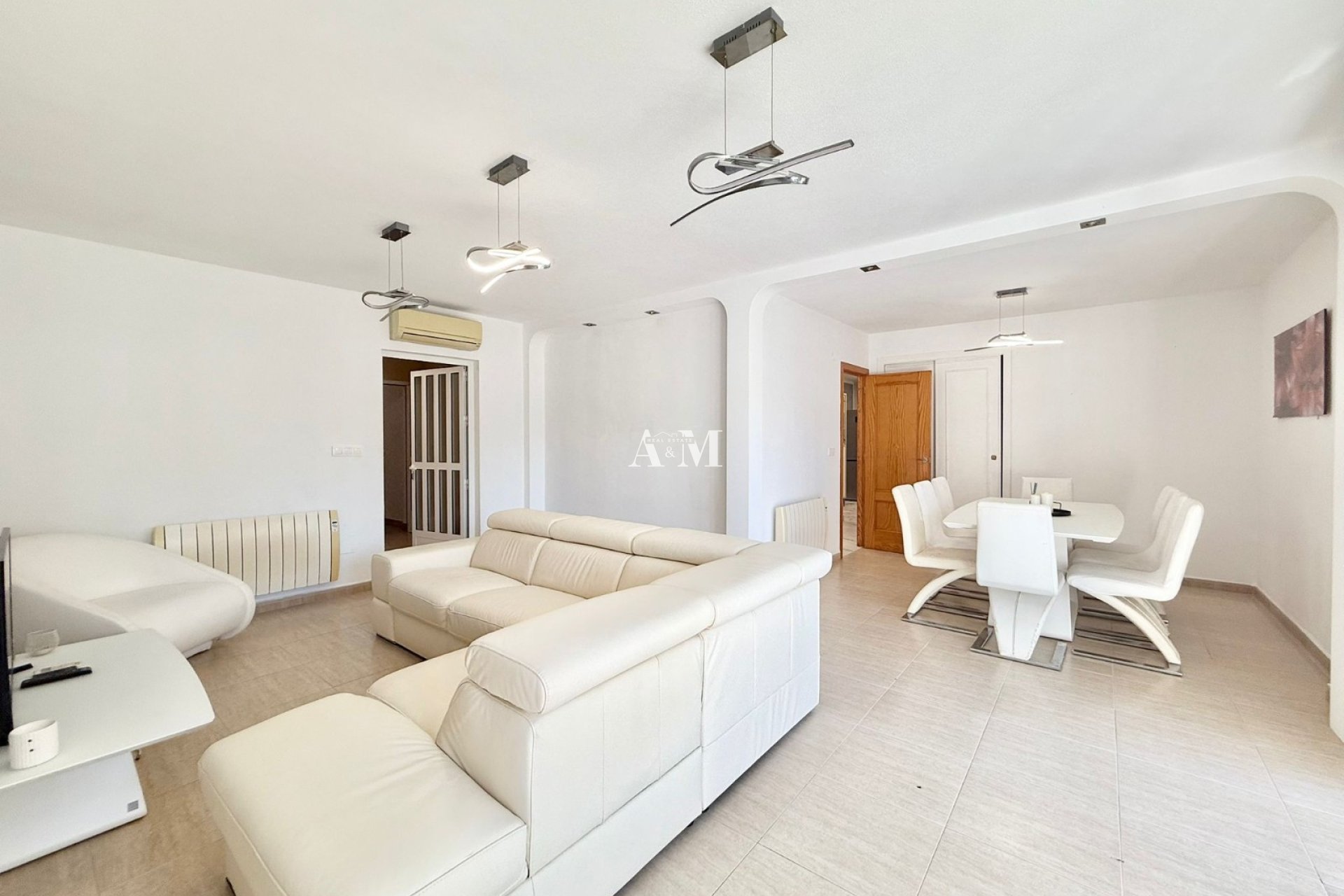 Long Term Rental - Chalet - Pilar de la Horadada