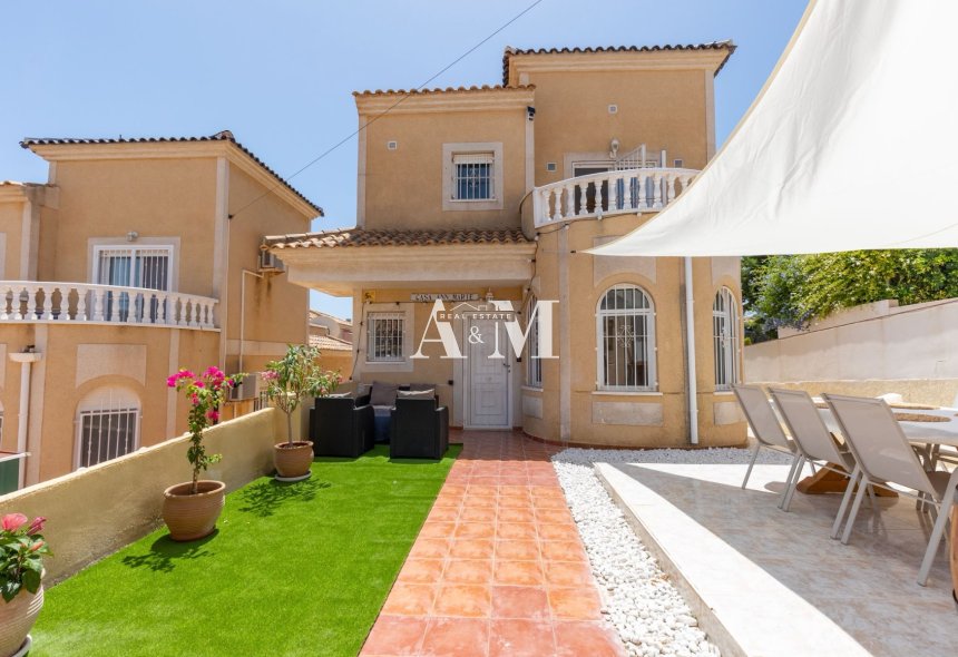 Long Term Rental - Chalet - San Miguel de Salinas