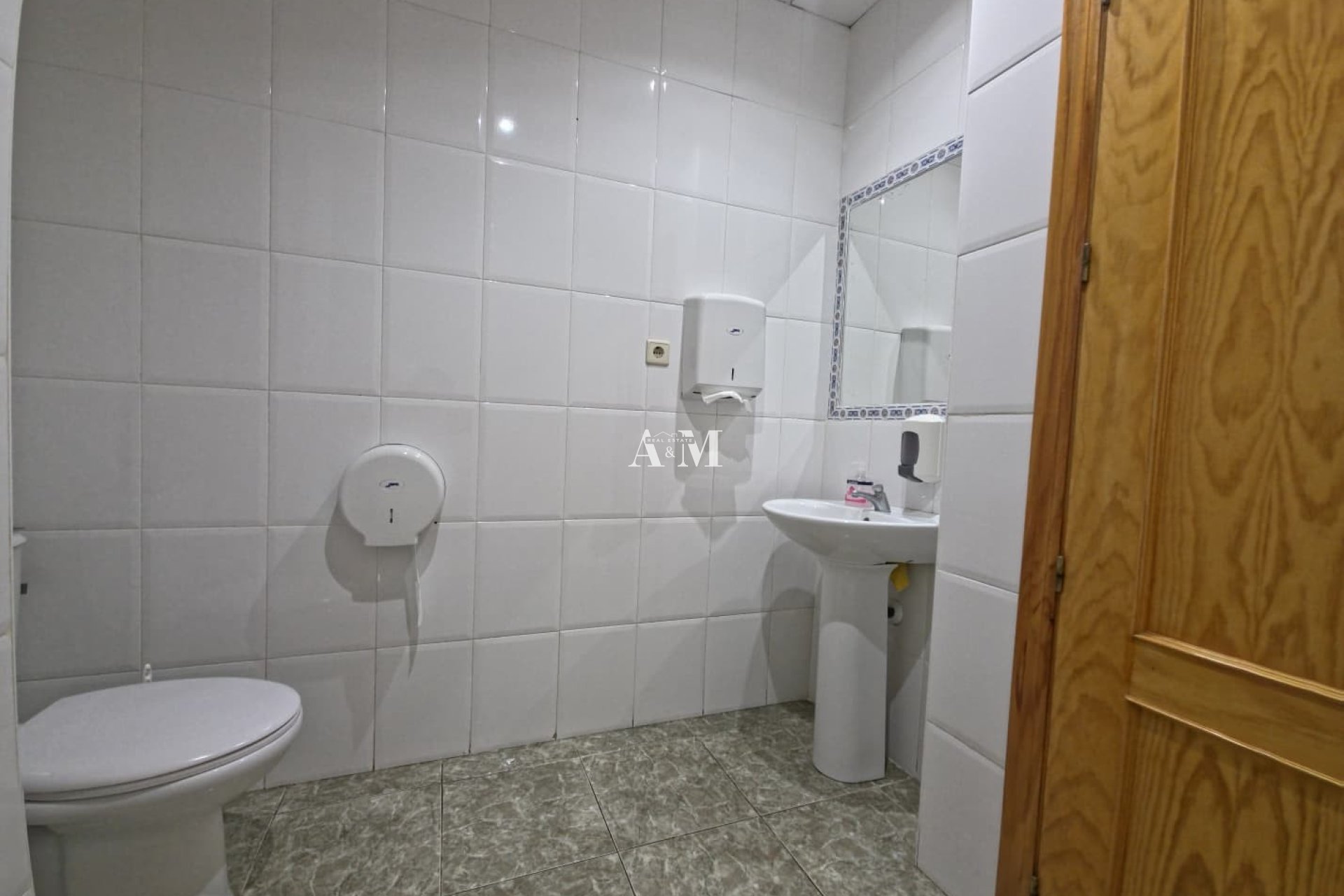 Long Term Rental - Commercial - La Mata