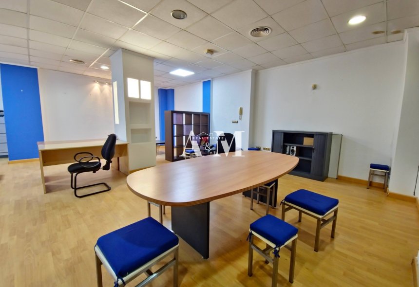 Long Term Rental - Commercial - Torrevieja - Centro