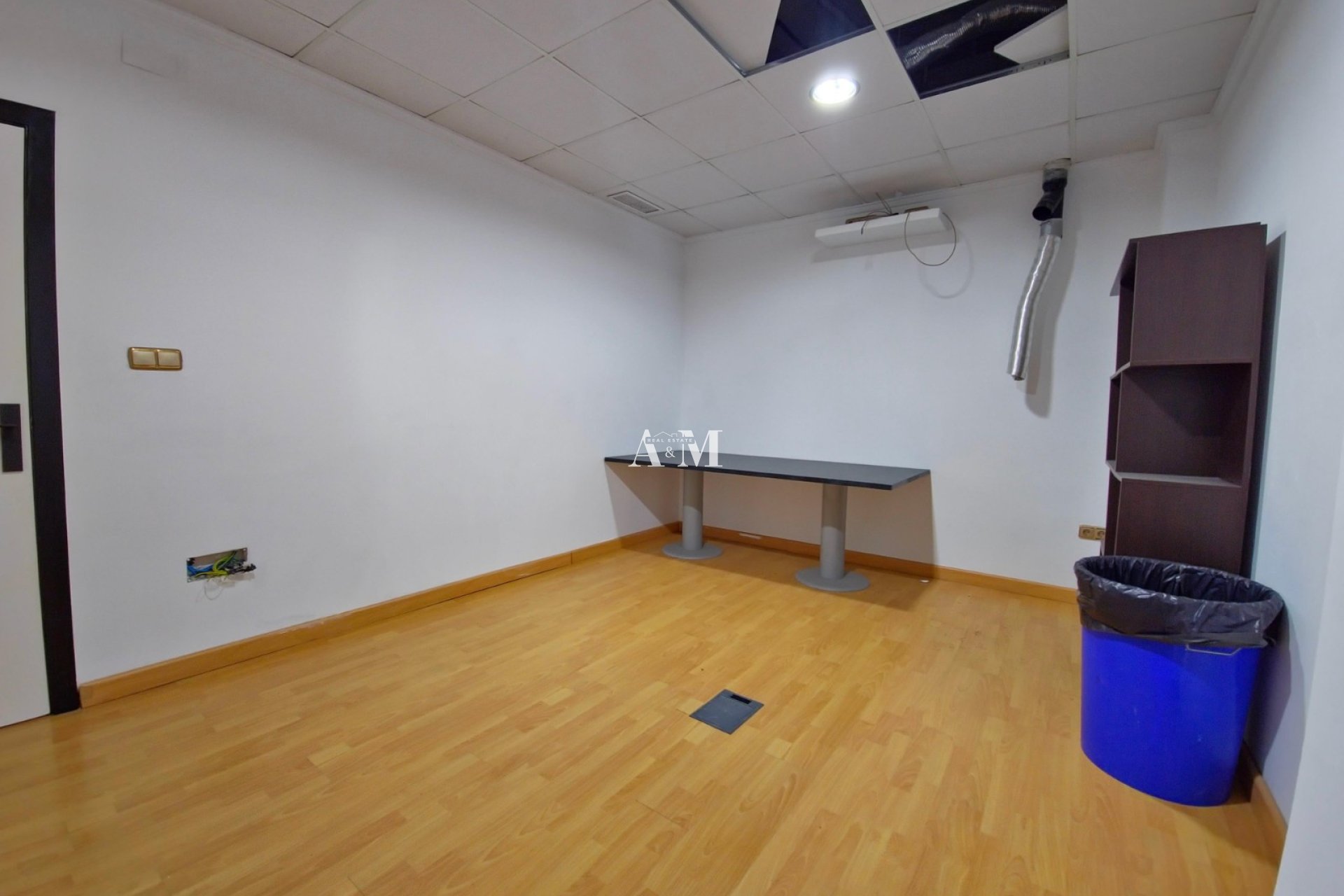 Long Term Rental - Commercial - Torrevieja - Centro