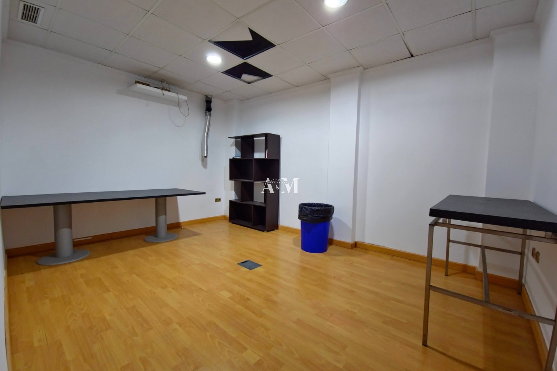 Long Term Rental - Commercial - Torrevieja - Centro
