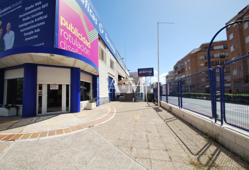 Long Term Rental - Commercial - Torrevieja - Parque de las Naciones