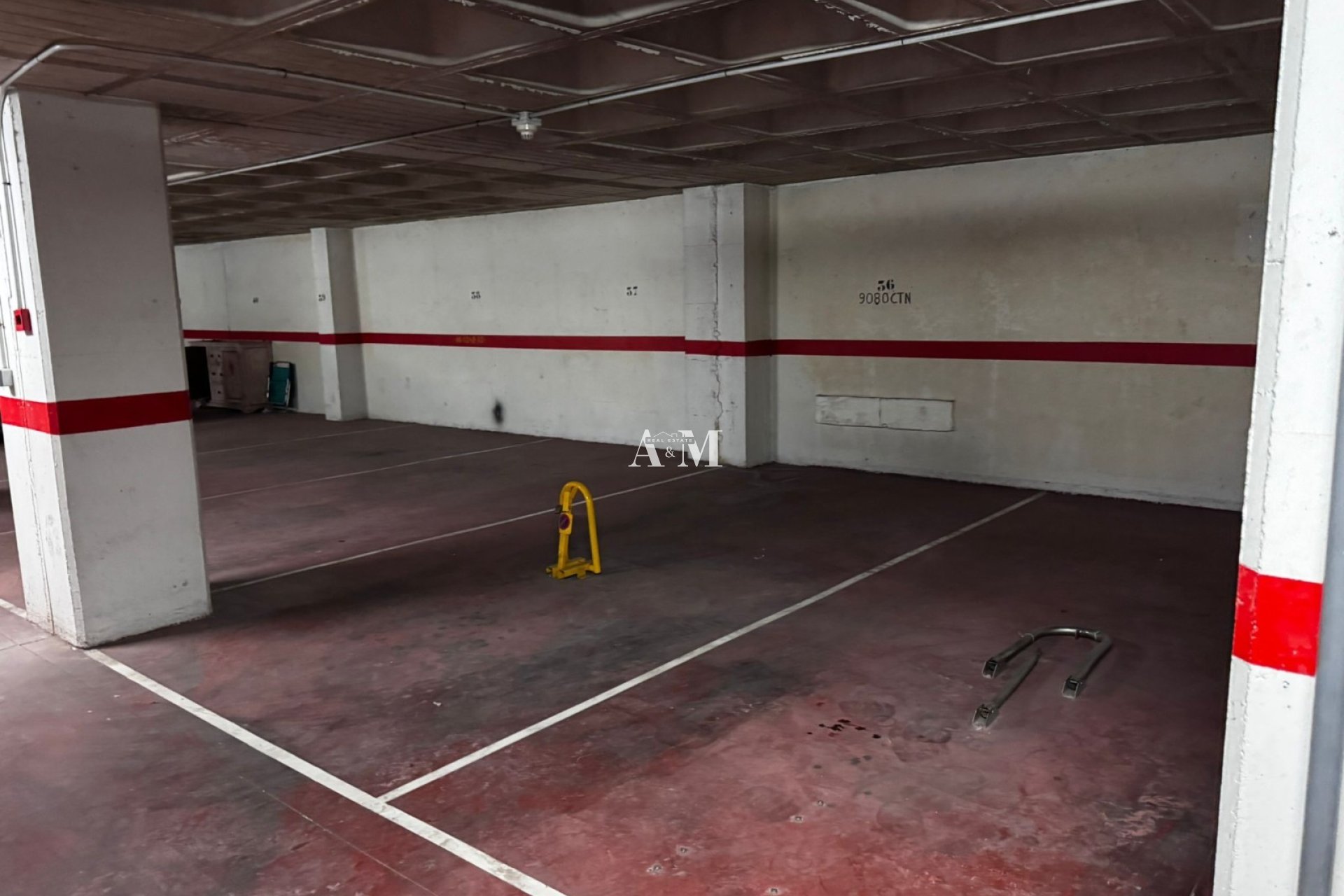 Long Term Rental - Garage - Torrevieja - Playa de los Locos