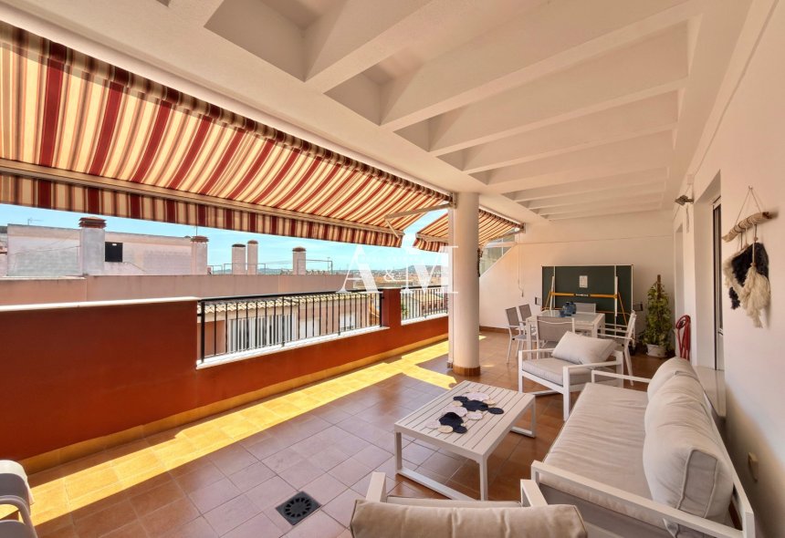 Long Term Rental - Penthouse - Almoradí