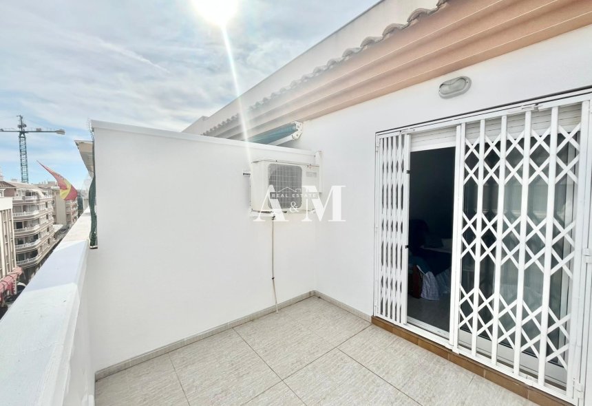 Long Term Rental - Penthouse - Torrevieja - Playa de los Locos