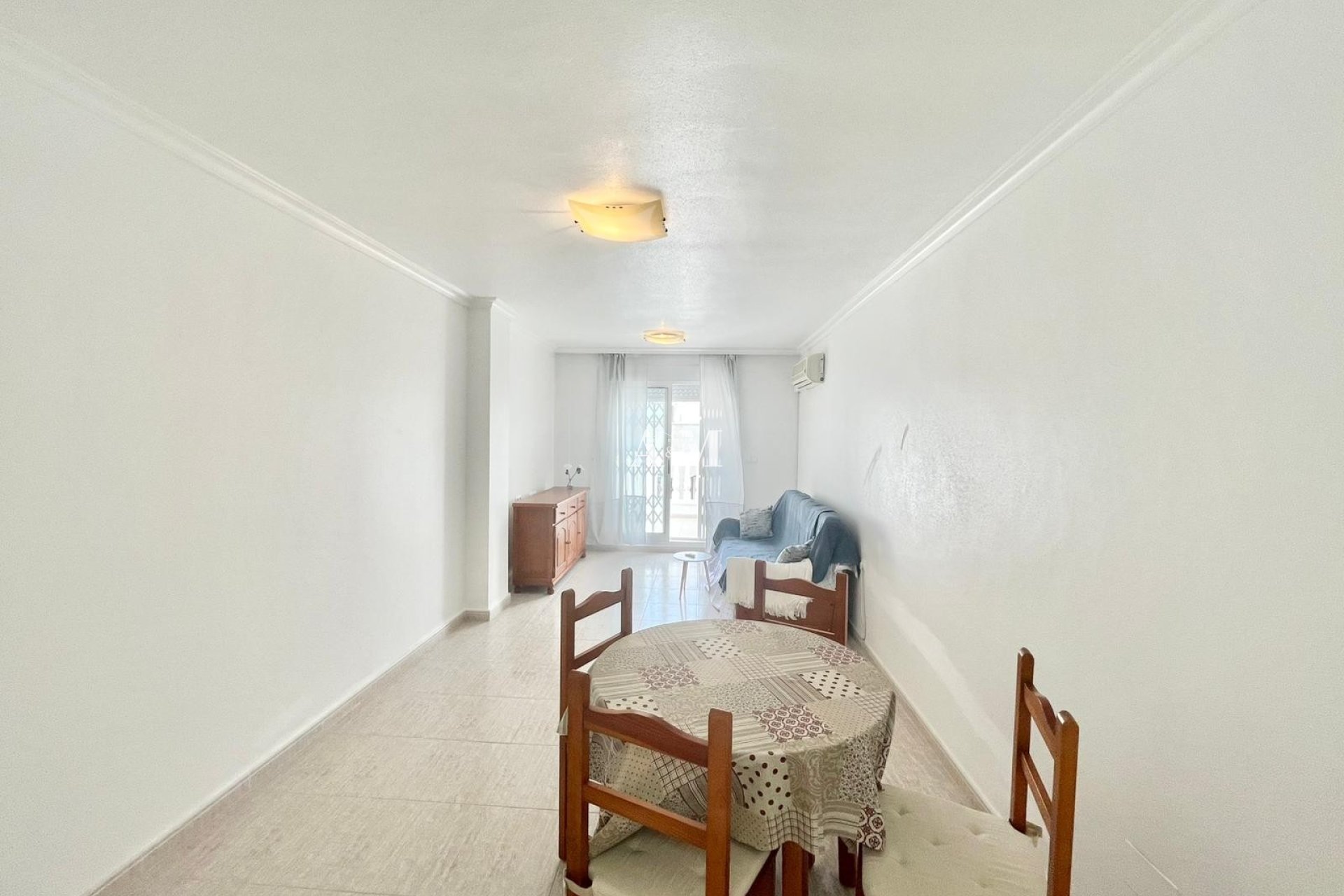 Long Term Rental - Penthouse - Torrevieja - Playa de los Locos