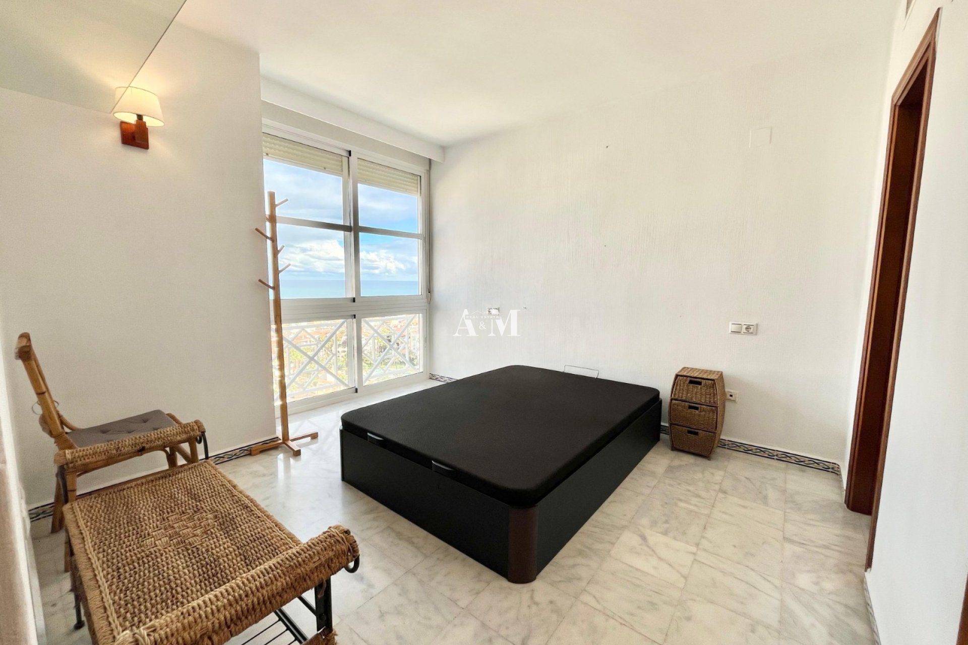 Long Term Rental - Penthouse - Torrevieja - Playa de los Locos