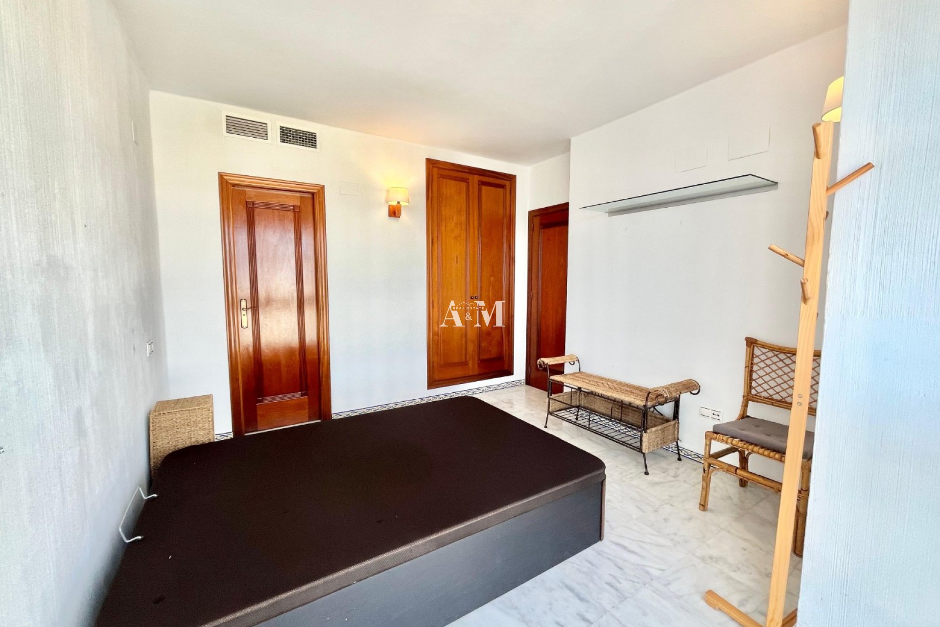 Long Term Rental - Penthouse - Torrevieja - Playa de los Locos