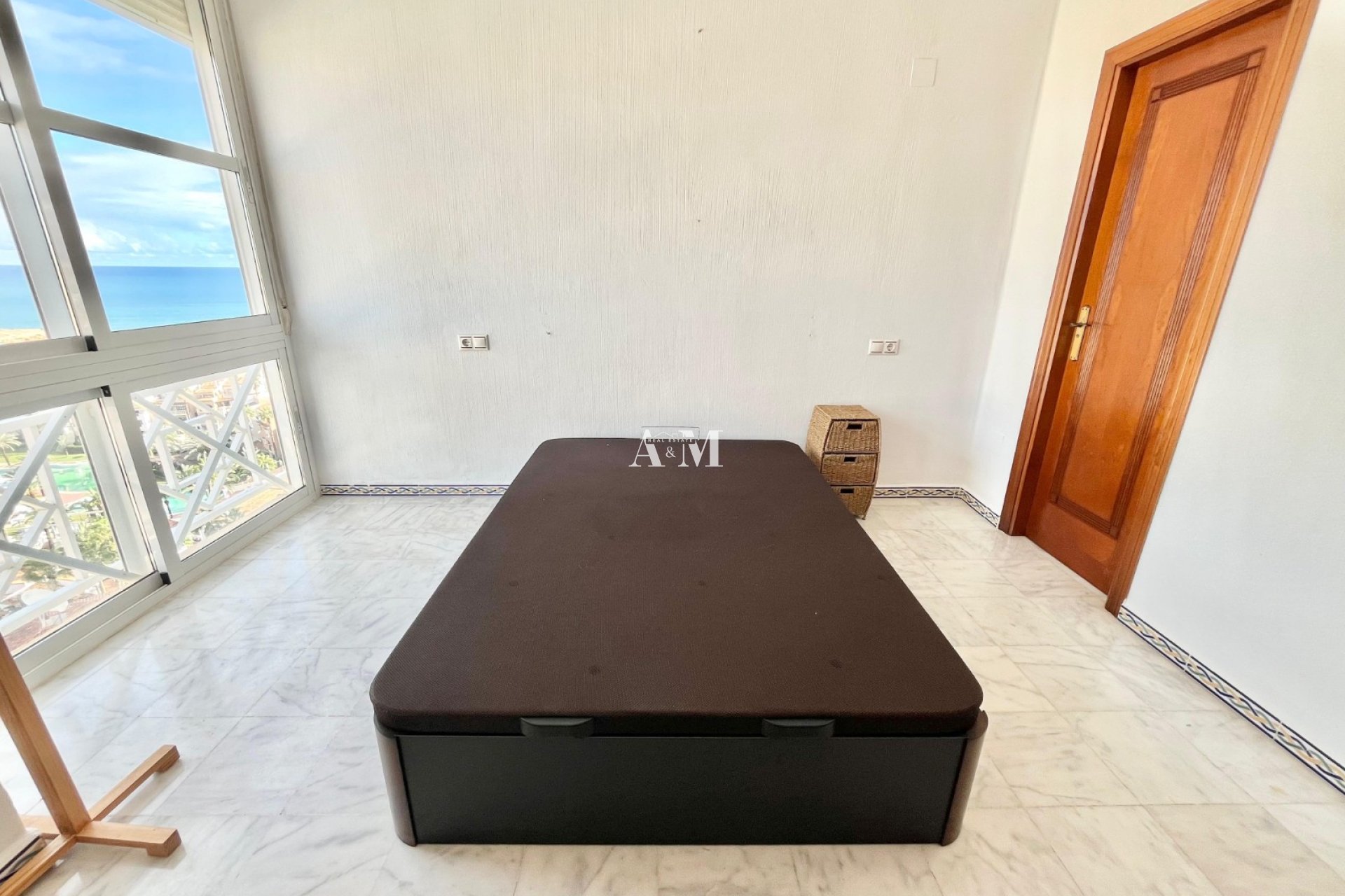 Long Term Rental - Penthouse - Torrevieja - Playa de los Locos