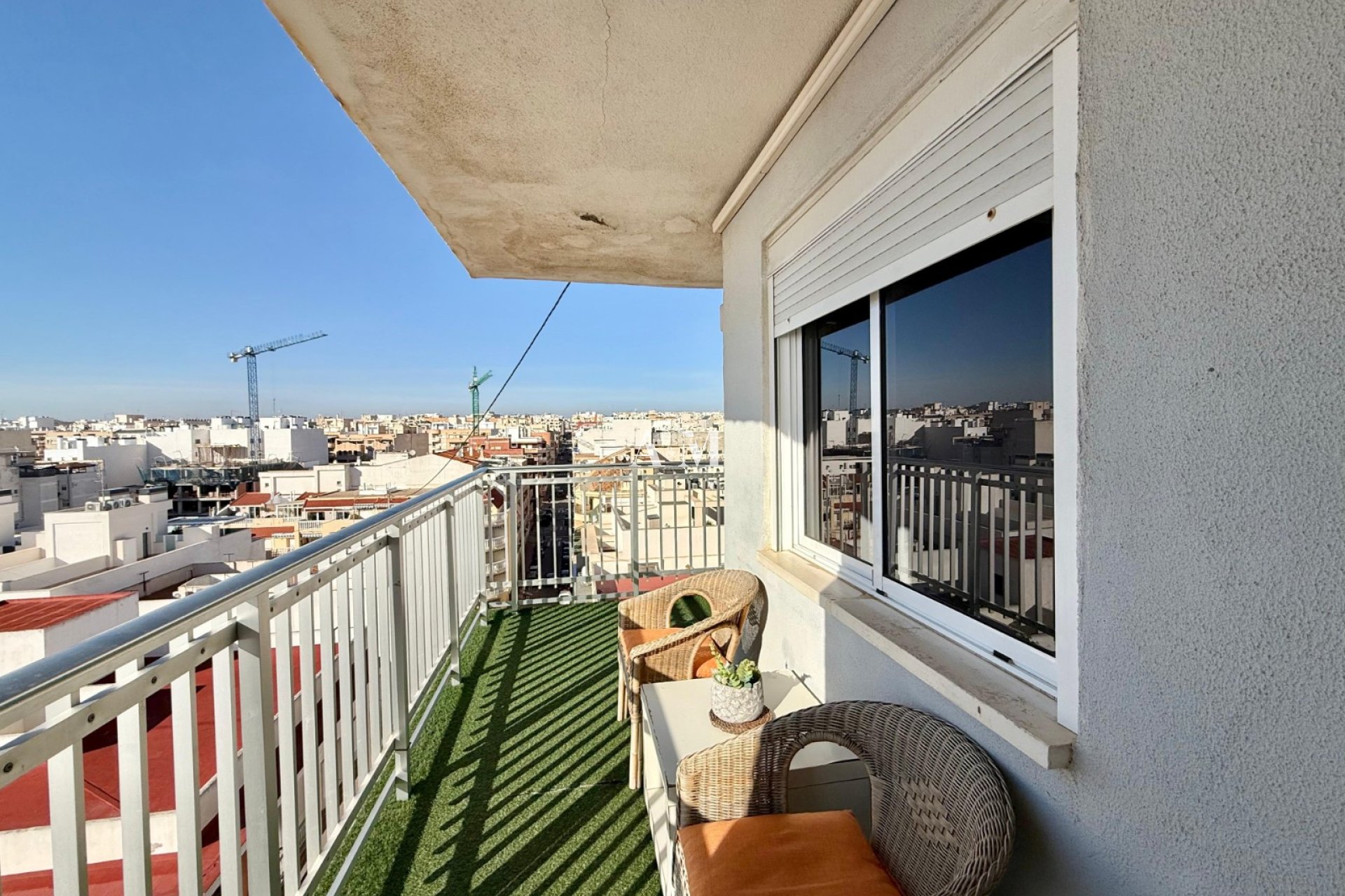 Long Term Rental - Penthouse - Torrevieja - Playa del Cura