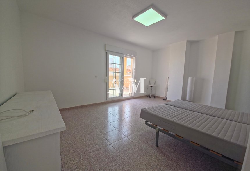 Long Term Rental - Penthouse - Torrevieja - Torrelamata - La Mata