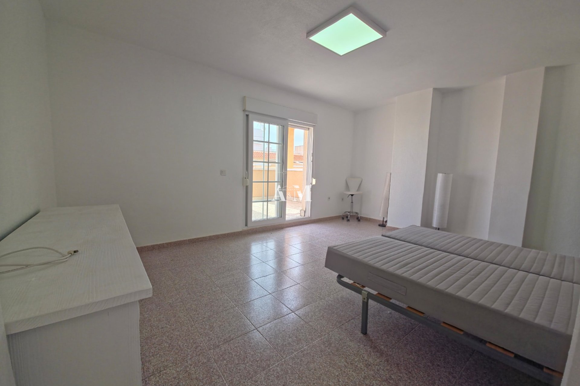 Long Term Rental - Penthouse - Torrevieja - Torrelamata - La Mata