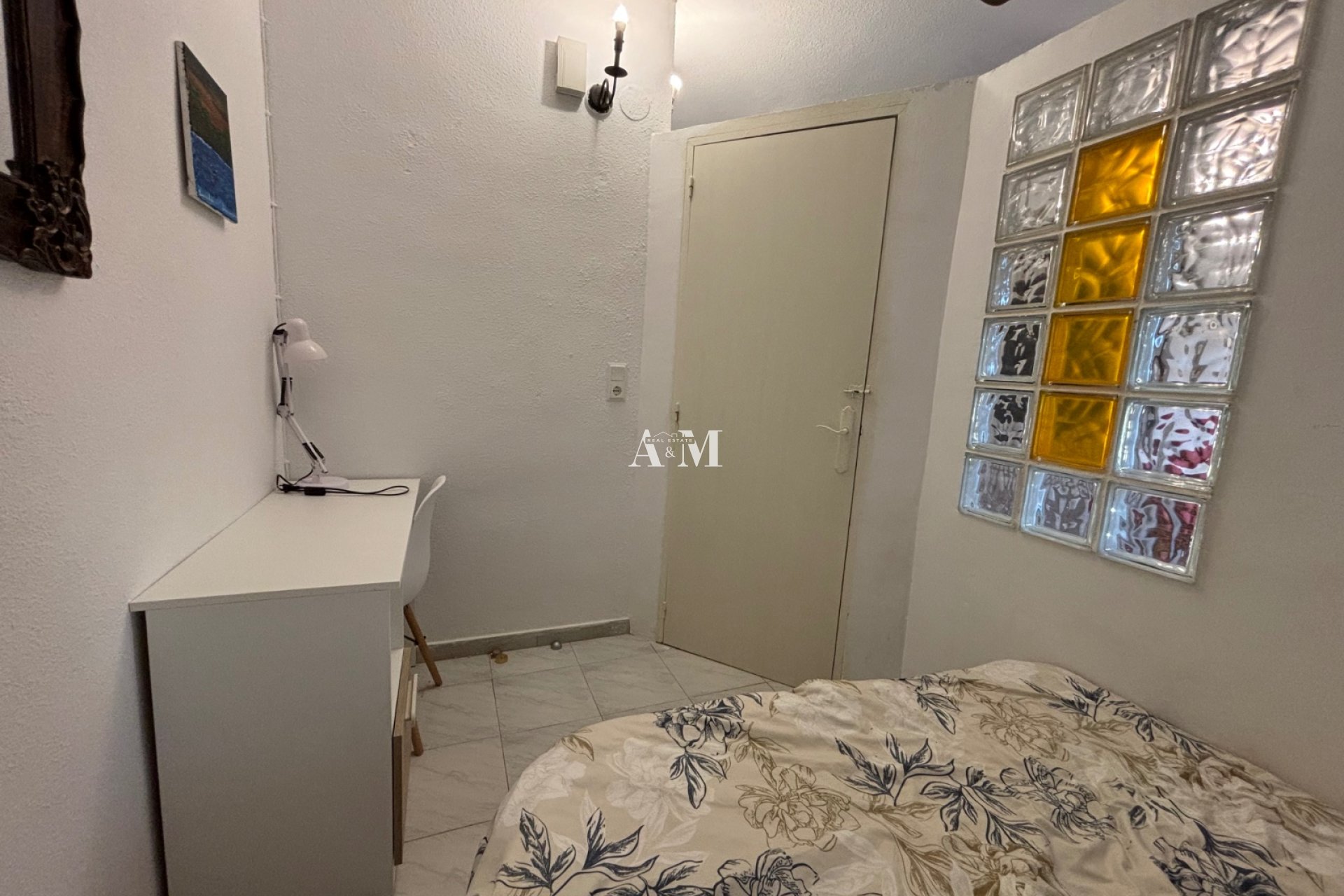 Long Term Rental - Study - Torrevieja - Centro
