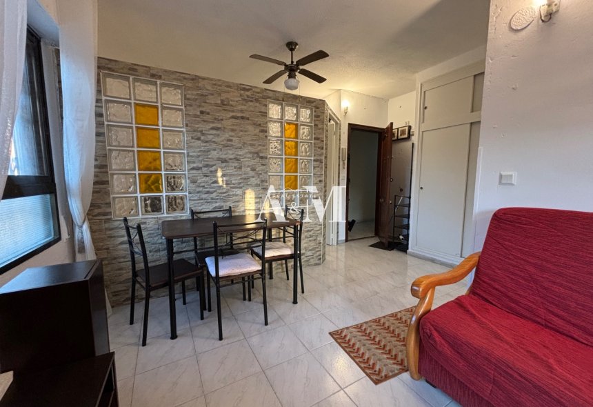 Long Term Rental - Study - Torrevieja - Centro