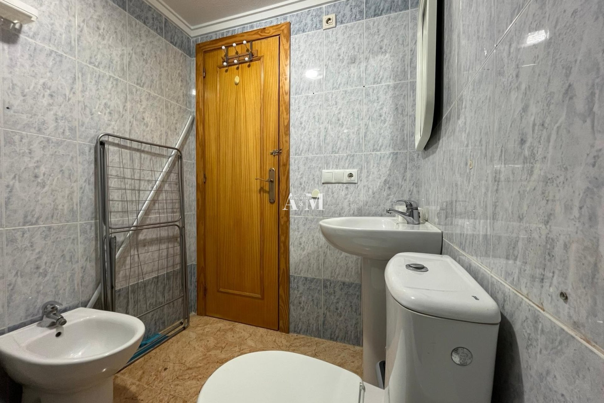 Long Term Rental - Study - Torrevieja - Nueva Torrevieja - Aguas Nuevas