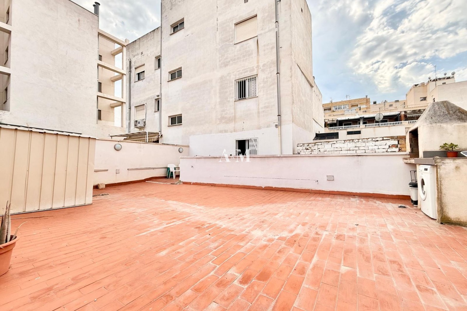 Long Term Rental - Study - Torrevieja - Playa del Cura