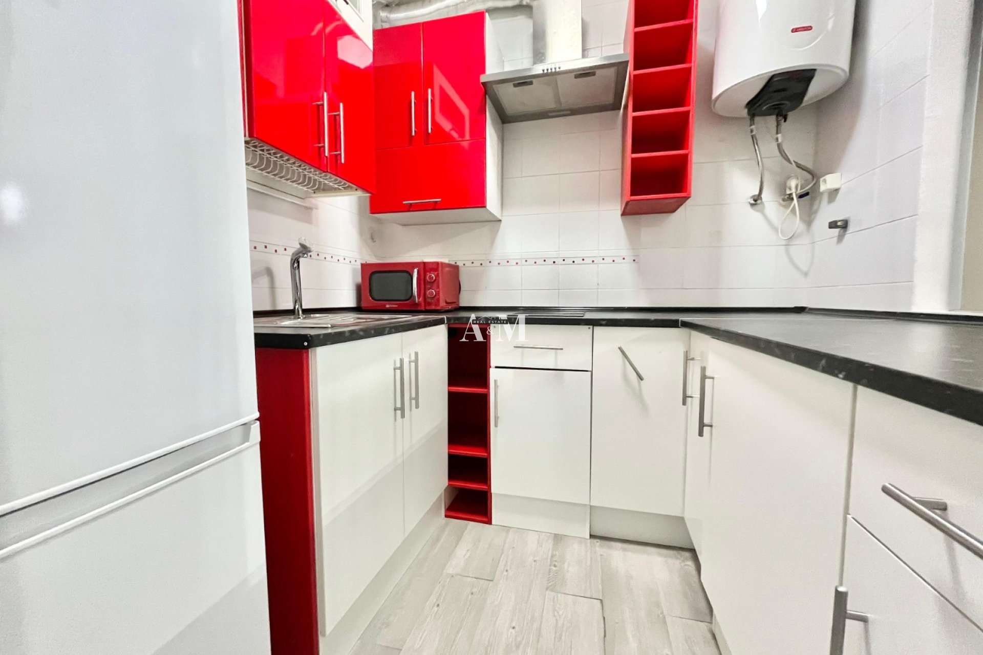 Long Term Rental - Study - Torrevieja