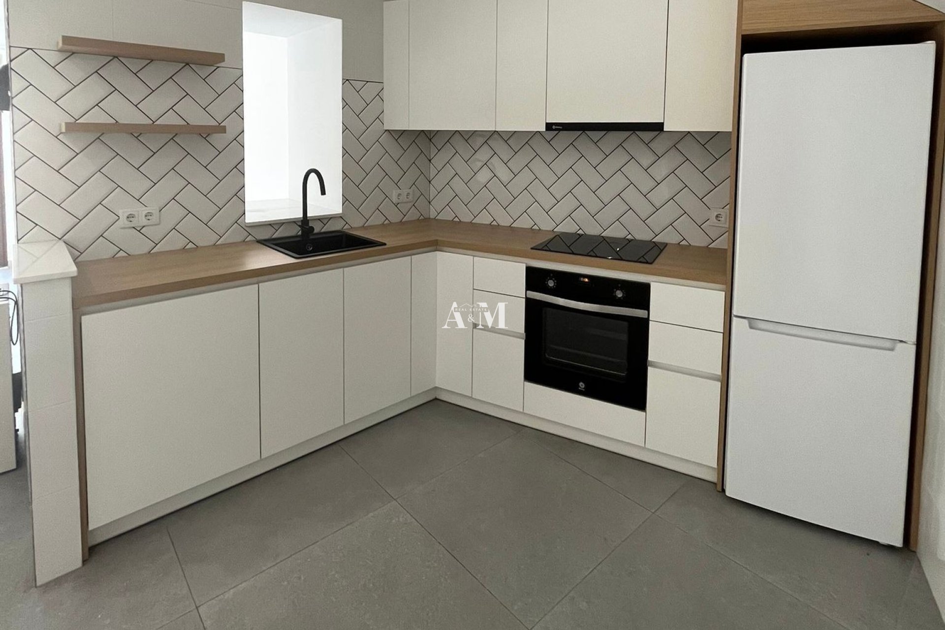 Long Term Rental - Townhouse - Benijofar