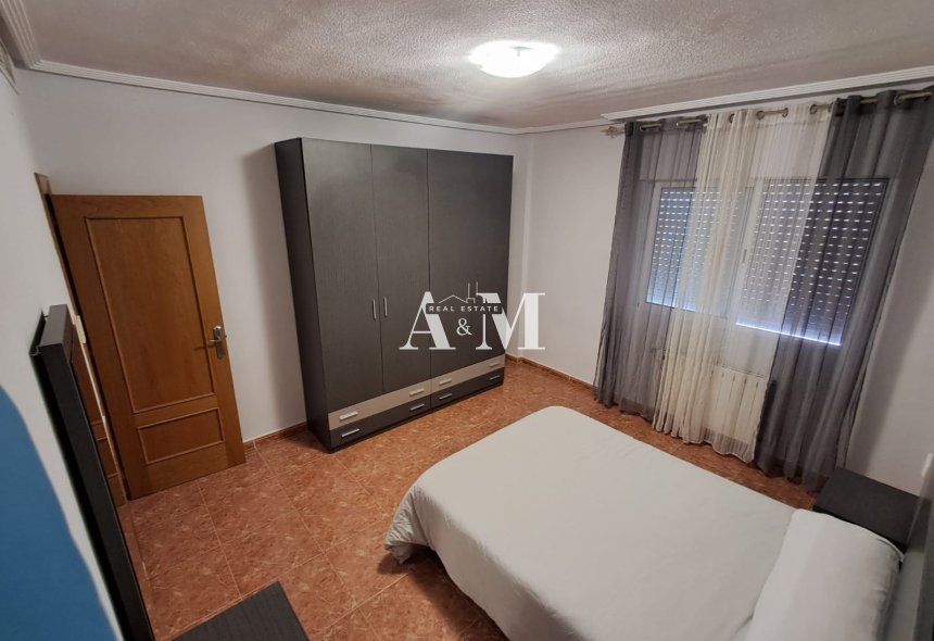 Long Term Rental - Townhouse - Cartagena - La Aparecida