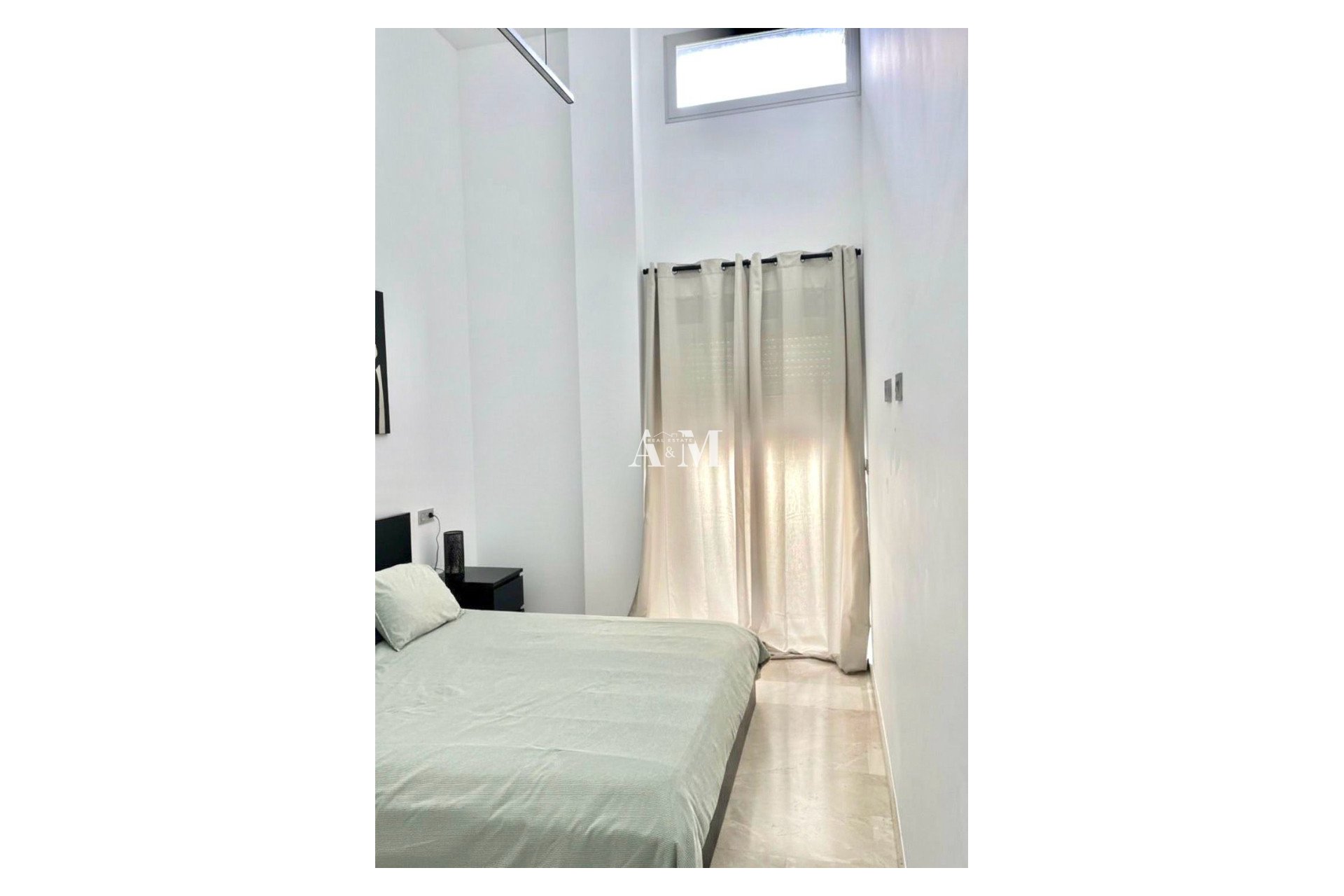 Long Term Rental - Townhouse - Res. Las Filipinas